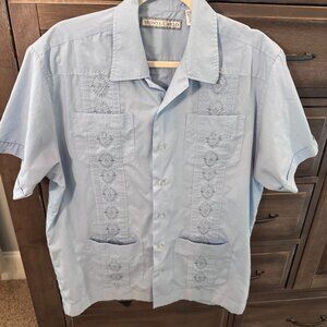Monte Carlo Men’s Guayabera Shirt Blue Embroidered Short Sleeve Button Front M